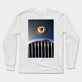 Classic British Jaguar Long Sleeve T-Shirt